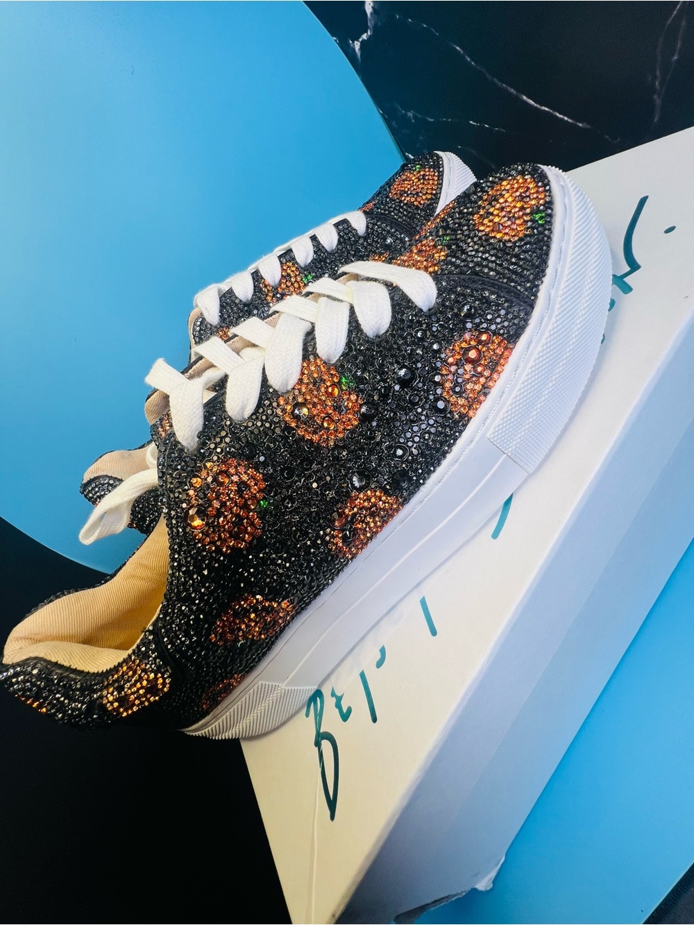 Betsey Johnson Sidny Halloween Rhinestone Pumpkin Platform Sneakers Size 7 NIB